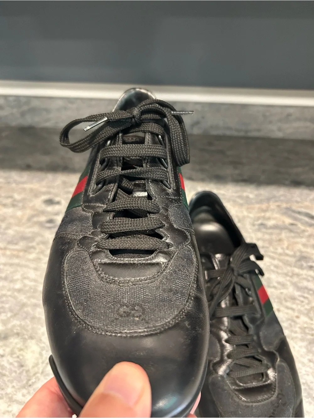 Gucci Black Leather & GG Canvas Sneaker with Red and Green Stripe Size 10 US